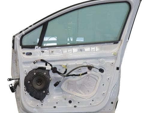 Used Right front door Right front door RENAULT CLIO IV (BH_) 1.5 dCi 75 (75 hp) 40272790 40272790