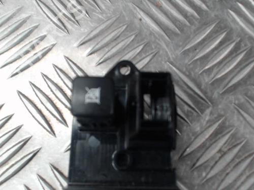 Left front window switch MITSUBISHI MIRAGE / SPACE STAR VI Hatchback (A0_A) 1.2 (A03A) | BP24290666I27 - Image 3