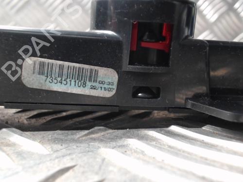 Used Warning switch Warning switch FIAT 500 (312_) 1.2 (312AXA1A) (69 hp) 24290778 24290778