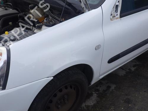 Kotflügel links vorne RENAULT CLIO II (BB_, CB_) 1.2 16V (BB05, BB0W, BB11, BB27, BB2T, BB2U, BB2V, CB05,... | BP30002201C41