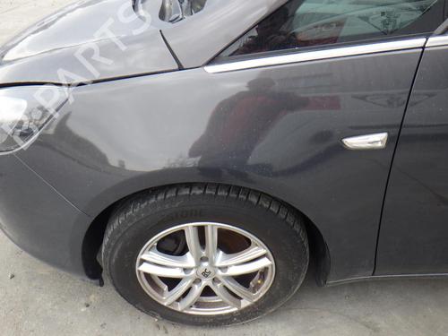 left-front-fenders-opel-zafira-tourer-c-p12-2011-32985477 main image