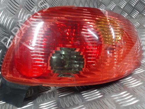 Højre baglygte PEUGEOT 206 Hatchback (2A/C) 1.1 i | BP24291504C35 
