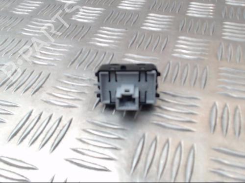 Used Switch Switch RENAULT SCÉNIC III (JZ0/1_) 1.5 dCi (110 hp) 24290002 24290002
