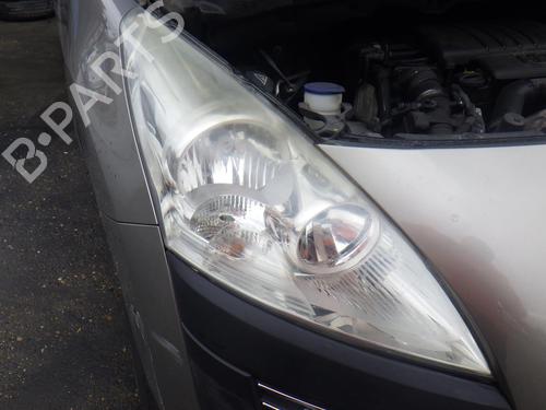 Used Right headlight PEUGEOT 3008 I MPV (0U_) 1.6 HDi (109 hp) 25033396