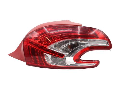 Højre baglygte PEUGEOT 208 I (CA_, CC_) 1.2 VTI 82 (82 hp) 31625640