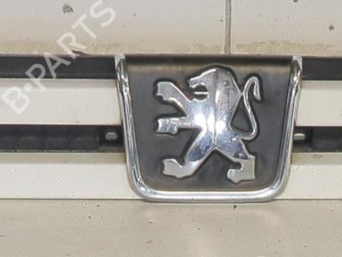Used Grille Grille 37739472 37739472