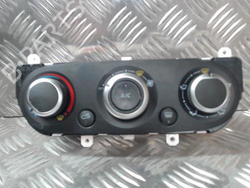 Used Climate control RENAULT CLIO IV (BH_) 0.9 TCe 90 (BHNF, BHMA, BHMH, BHJK, BHJR) (90 hp) 24288701