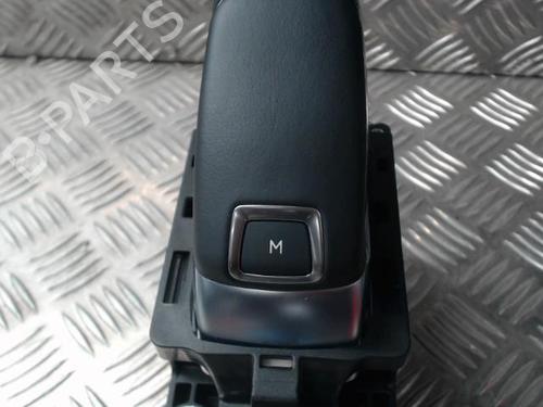 Used Gear lever Gear lever PEUGEOT 3008 II SUV (MC_, MR_, MJ_, M4_) 1.2 THP/ PureTech 130 (MRHNSM, MRHNSU, MRHNSJ, MRHNYW,... (131 hp) 24288763 24288763