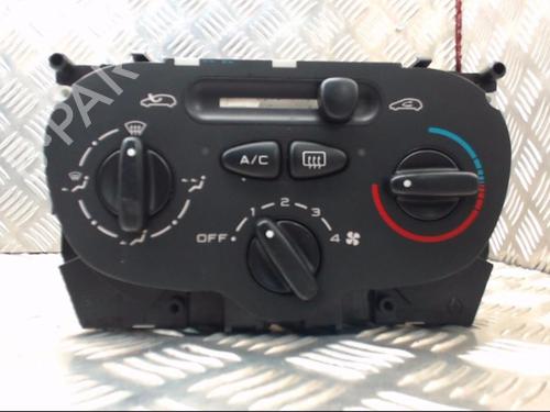 AC Styreenhet / Manøvreringsenhet PEUGEOT 206 Hatchback (2A/C) 1.4 HDi eco 70 (68 hp) 24289313
