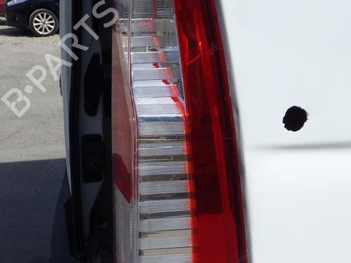 Right taillight RENAULT MASTER III Van (FV) 2.3 dCi 130 FWD (FV0M, FV0Y, FV0J, FV02, FV03) | BP39213448C35 - Image 3