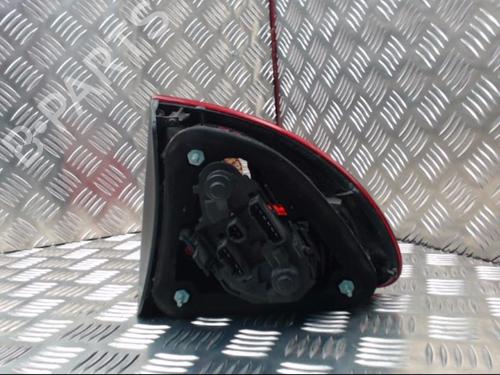 left-taillight-seat-leon-1m1-1999-2000-2001-2002-2003-2004-2005-2006-24291199 main image