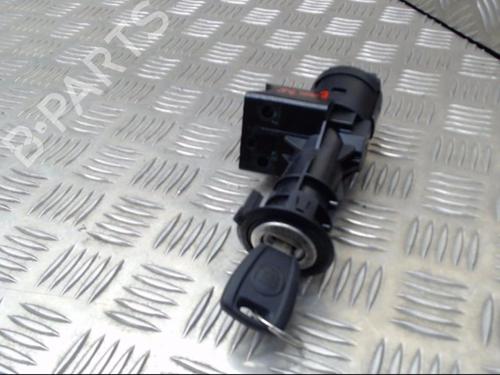 Used Ignition barrel FIAT 500 (312_) 1.2 (312AXA1A) (69 hp) 24289128