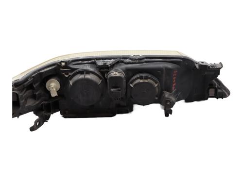 Used Left headlight Left headlight RENAULT LAGUNA II (BG0/1_) 1.9 dCi (107 hp) 31024733 31024733