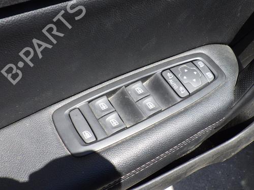 Used Left front window switch RENAULT MEGANE IV Grandtour (K9A/M/N_) 1.2 TCe 130 (K9MR) (130 hp) 27722821