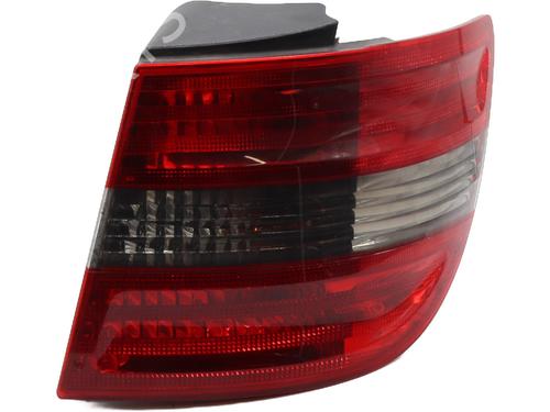 Used Right taillight MERCEDES-BENZ B-CLASS Sports Tourer (W245) B 200 CDI (245.208) (140 hp) 31018959