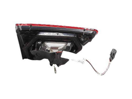 right-tailgate-light-renault-clio-iv-bh_-2012-2013-2014-2015-2016-2017-2018-2019-2020-2021-39583105 main image