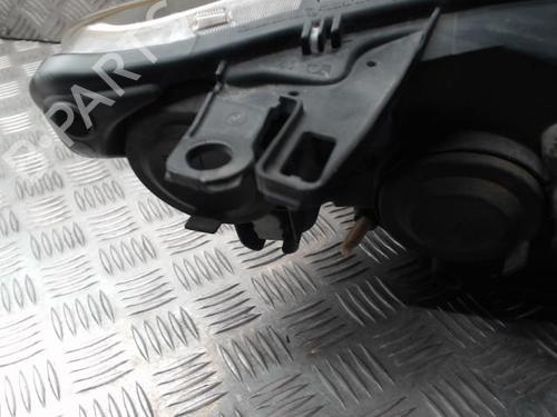 Used Left headlight Left headlight PEUGEOT 1007 (KM_) 1.6 16V (109 hp) 24290622 24290622