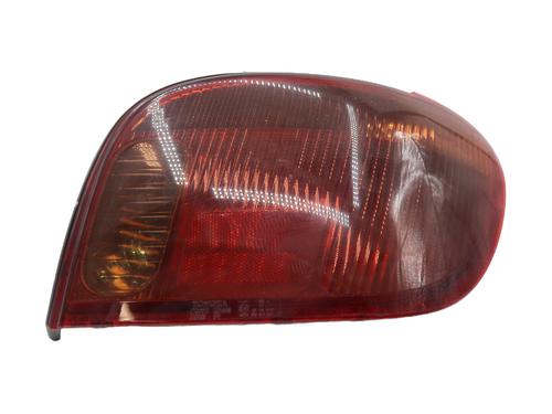 Højre baglygte TOYOTA YARIS (_P1_) 1.4 D-4D (NLP10_, NLP10R) (75 hp) 30909273