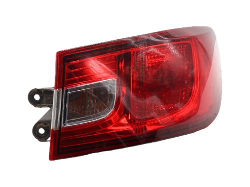 right-taillight-renault-clio-iv-bh_-2012-2013-2014-2015-2016-2017-2018-2019-2020-2021-37001385 main image