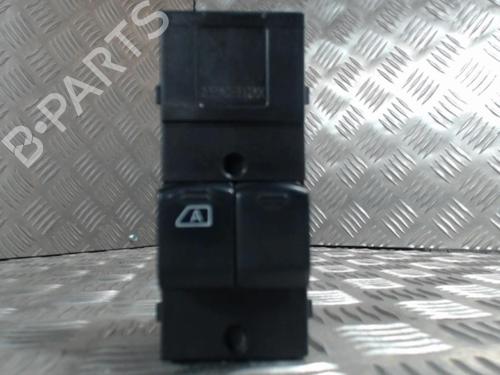 Used Switch NISSAN MICRA III (K12) 1.5 dCi (82 hp) 24292042