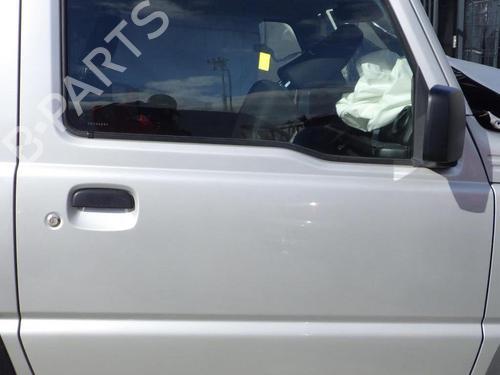 Dør højre fortil SUZUKI JIMNY Closed Off-Road Vehicle (A6G) 1.5 AllGrip (JB74W, JB74V, A6G415) (102 hp) 32326614