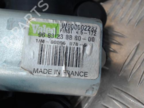 Ruitenwissermotor achter CITROËN C3 Picasso (SH_) 1.6 HDi (90 hp) 24289956