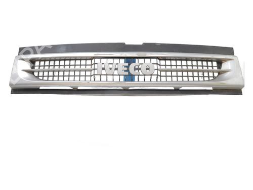 Used Grille IVECO DAILY III Van 35 C 12 V, 35 S 12 V (AGKA43A2, AGKB43A2, AGKB46A2,... (116 hp) 29402584