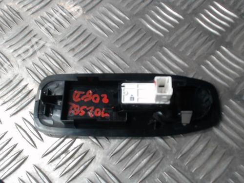 Used Right front window switch Right front window switch PEUGEOT 208 I (CA_, CC_) 1.2 VTI 82 (82 hp) 24291752 24291752
