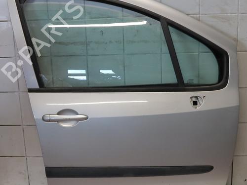 Used Right front door RENAULT MODUS / GRAND MODUS (F/JP0_) 1.2 (JP0C, JP0K, FP0C, FP0K, FP0P, JP0P, JP0T) (75 hp) 31271573