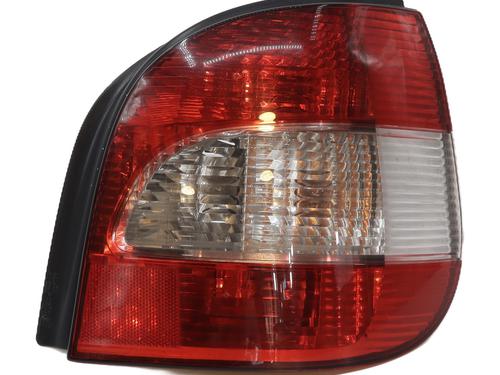 Used Right taillight RENAULT SCÉNIC I MPV (JA0/1_, FA0_) 1.9 dCi (JA05, JA1F) (102 hp) 26496299
