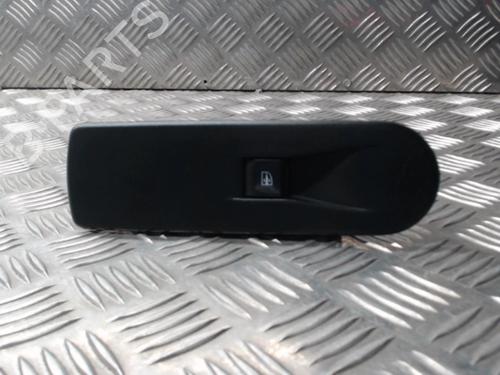 Used Right front window switch RENAULT CLIO IV (BH_) 1.5 dCi 75 (75 hp) 24288909