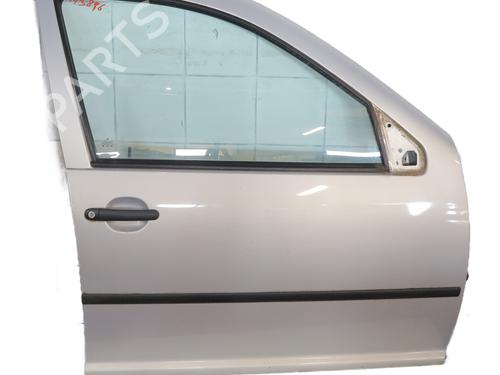 Used Right front door VW GOLF IV (1J1) 1.9 SDI (68 hp) 28578581