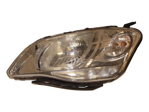 Used Left headlight SSANGYONG KORANDO (CK) 2.0 e-XDi 4WD (150 hp) 24291379