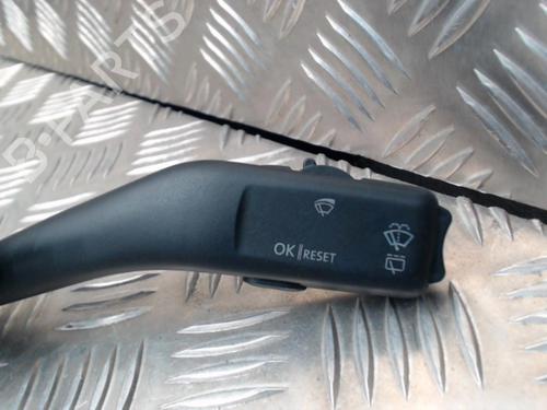 Used Steering column stalk VW GOLF V (1K1) 1.9 TDI (105 hp) 24290887