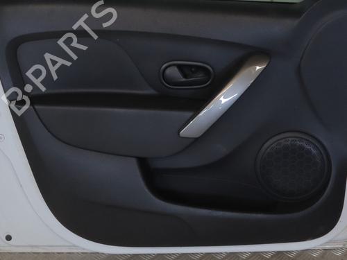 Used Left front door Left front door 37633143 37633143