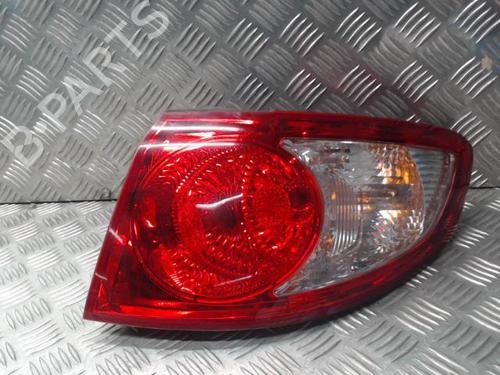 Used Right taillight HYUNDAI SANTA FÉ II (CM) 2.2 CRDi GLS 4x4 (150 hp) 24291727