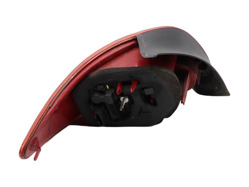 Right taillight PEUGEOT 206 Hatchback (2A/C) 1.4 HDi eco 70 | BP30882001C35