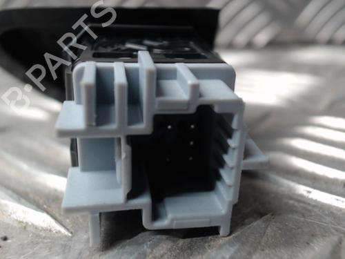 Used Switch Switch RENAULT CLIO IV (BH_) 0.9 TCe 90 (BHNF, BHMA, BHMH, BHJK, BHJR) (90 hp) 33299272 33299272