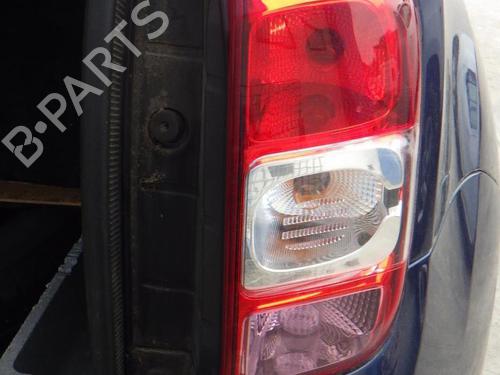 Used Right taillight Right taillight DACIA DUSTER (HS_) 1.2 TCe 125 4x4 (125 hp) 32730388 32730388