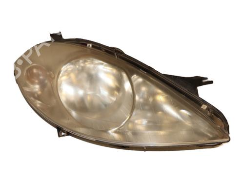 Used Right headlight MERCEDES-BENZ A-CLASS (W169) A 150 (169.031, 169.331) (95 hp) 24429646