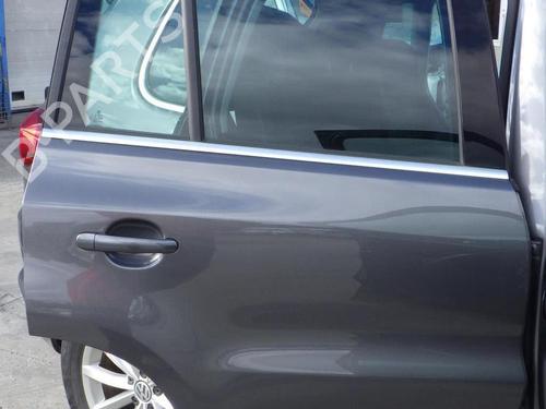 Used Right rear door VW TIGUAN (5N_) 2.0 TDI (140 hp) 32326647