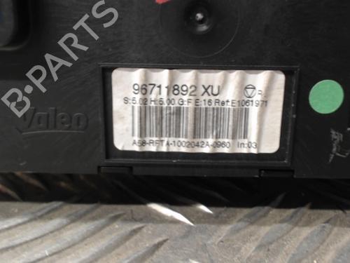 Used Climate control Climate control CITROËN C3 Picasso (SH_) 1.6 HDi (90 hp) 24291774 24291774