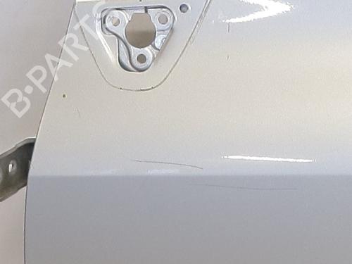 Porta frente esquerda Porta frente esquerda TOYOTA AURIS (_E15_) 2.0 D-4D (ADE150_, ADE150R) (126 hp) 31887444 31887444