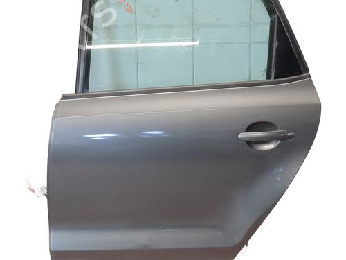 Puerta trasera izquierda VW POLO V (6R1, 6C1) 1.2 TDI (75 hp) 31271572