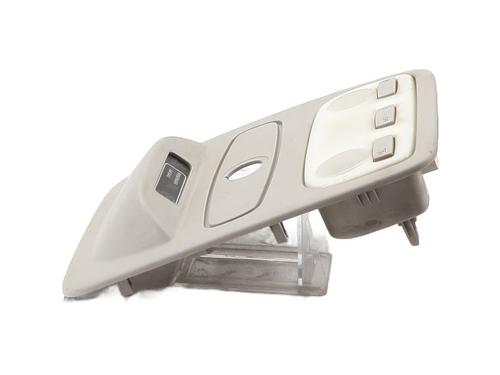 Interior roof light RENAULT CAPTUR I (J5_, H5_) 1.5 dCi 90 (J5N4, J5M5, J5MW, J5M6, J5AL, J5AJ) | BP33038754I8 - Image 2