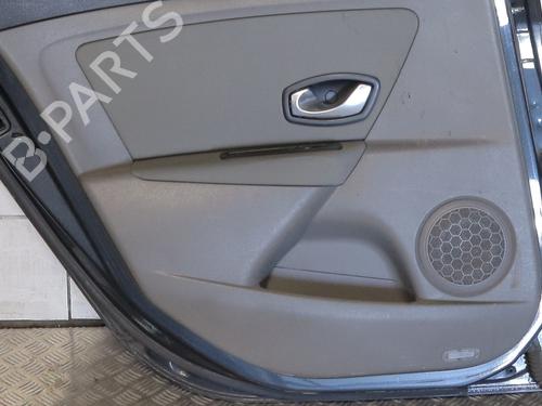 Dør venstre bagtil Dør venstre bagtil RENAULT MEGANE III Grandtour (KZ0/1) 1.5 dCi (KZ09, KZ0D, KZ1G, KZ29, KZ14, KZ1W, KZ10, KZ1F,... (110 hp) 36683693 36683693