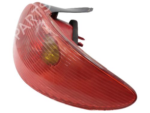 Right taillight PEUGEOT 206 Hatchback (2A/C) 1.4 HDi eco 70 | BP30882001C35