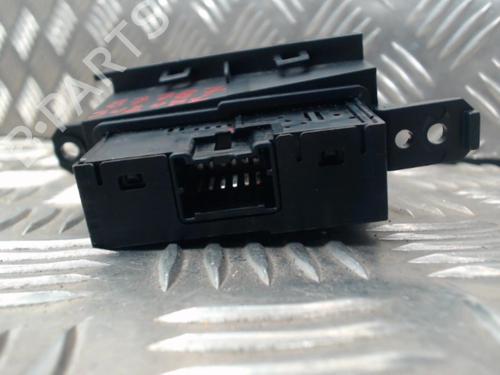 Used Warning switch Warning switch SUZUKI SWIFT IV (FZ, NZ) 1.2 4x4 (AZH412, ZD72S) (94 hp) 24291918 24291918