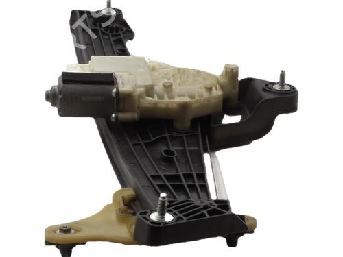 rudehejsemotor-forskrm-hjre-renault-clio-v-b7_-2019-39589805 main image