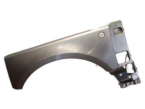 Used Left front fenders LAND ROVER RANGE ROVER III (L322) 3.6 D 4x4 (272 hp) 28153751